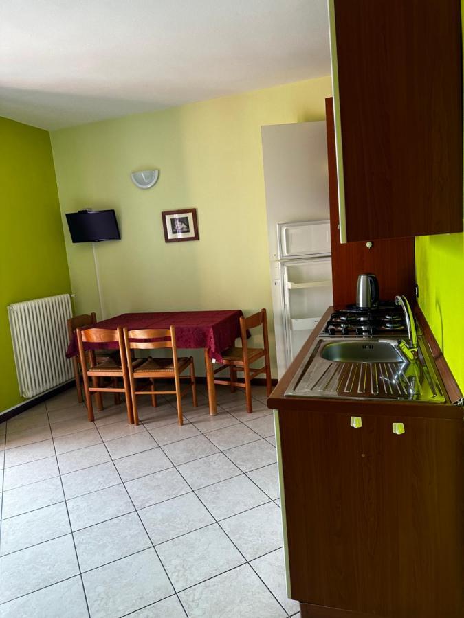 Residence Laguna Beach Pianello Del Lario Экстерьер фото