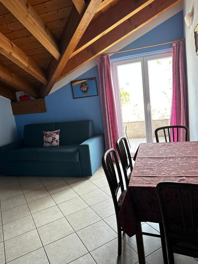 Residence Laguna Beach Pianello Del Lario Экстерьер фото