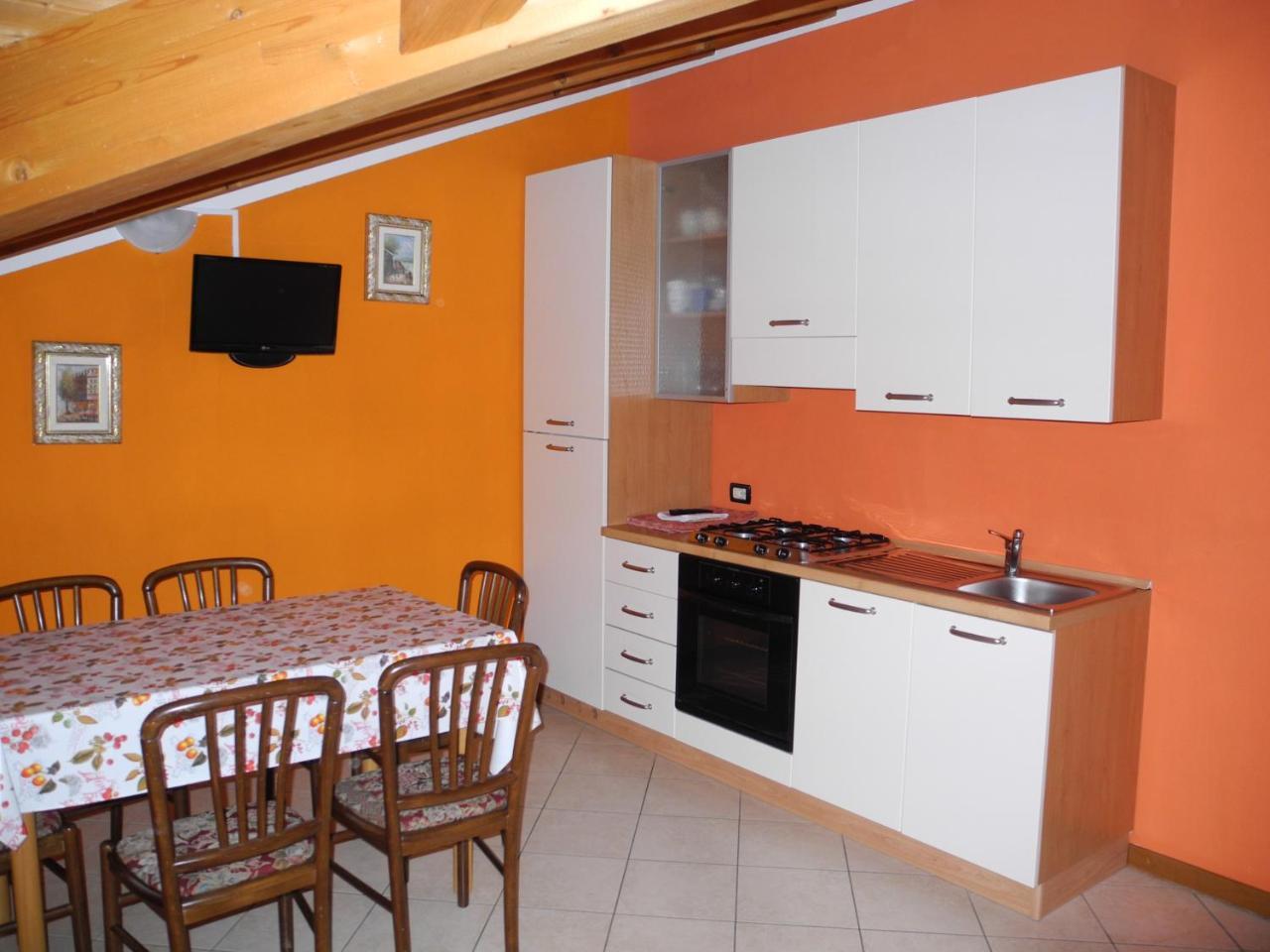 Residence Laguna Beach Pianello Del Lario Экстерьер фото